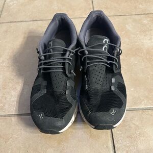 On running black sneakers women’s size 8